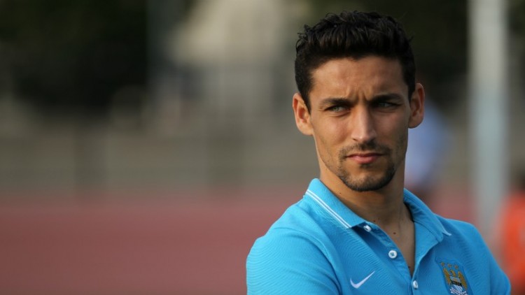 Should Manchester City look to offload Jesus Navas this January?