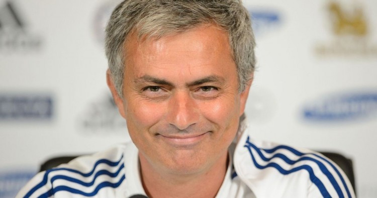 Football fans react as Mourinho is sacked…