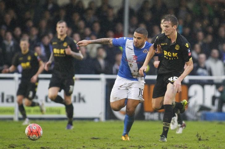 Bolton v Eastleigh tips