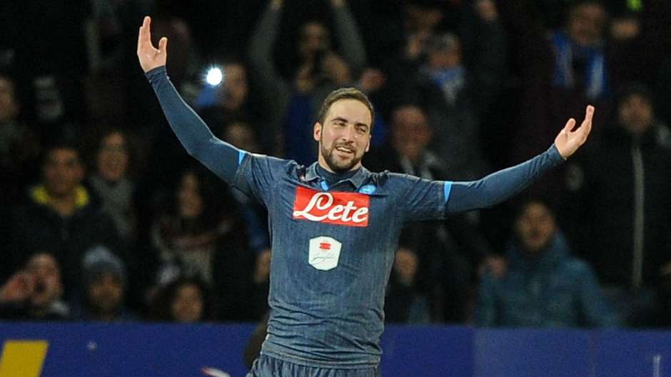 Fiorentina v Napoli predictions