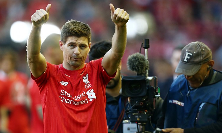 Twitter reacts as a legend of the modern game finally calls it a day...